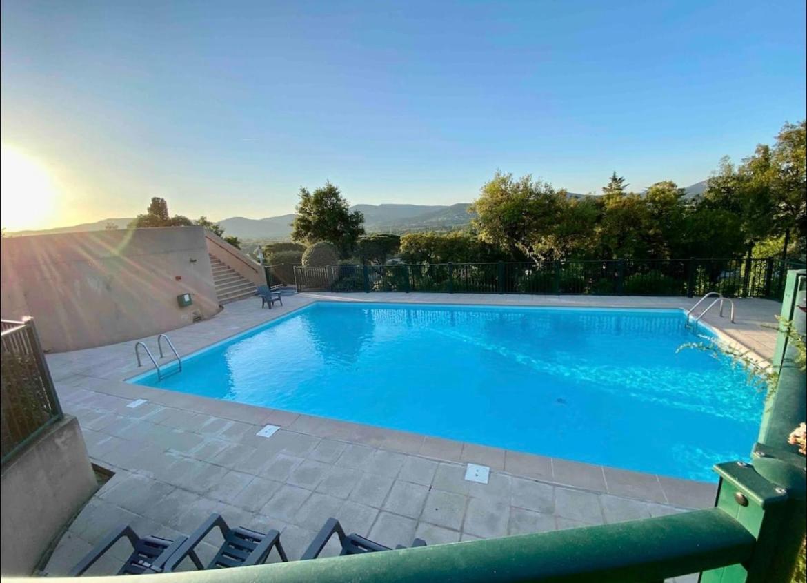 Modern , Golfe De Saint Tropez Apartment Cogolin
